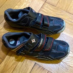 Women’s cycling shoe - Specialized motodiva BG size 38 - like new!
